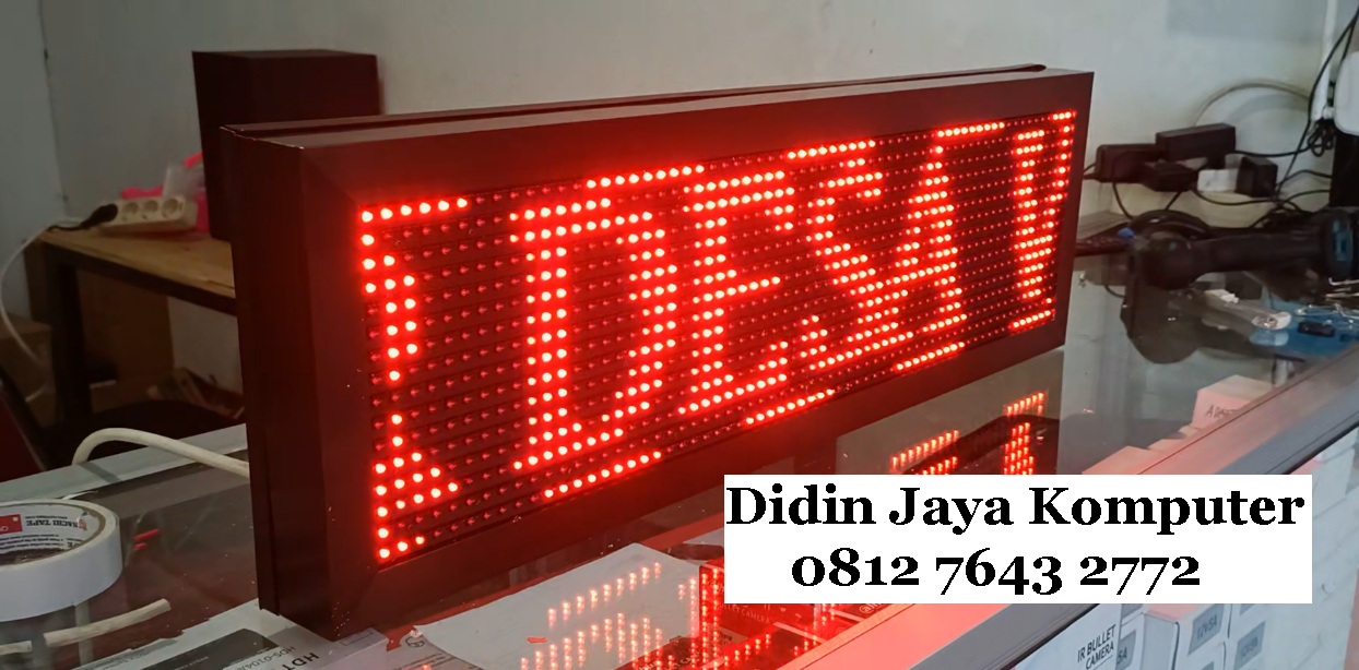 <p>Pemasangan running text ukuran 20x68cm dengan led warna&nbsp;untuk Kantor Desa Wonoasri Gringging Kediri. Harga running text murah dengan running text berkualitas tinggi yang tidak mudah rusak sehingga awet saat digutnakan untuk jangka waktu yang lama. Frame running text juga anti karat.</p>